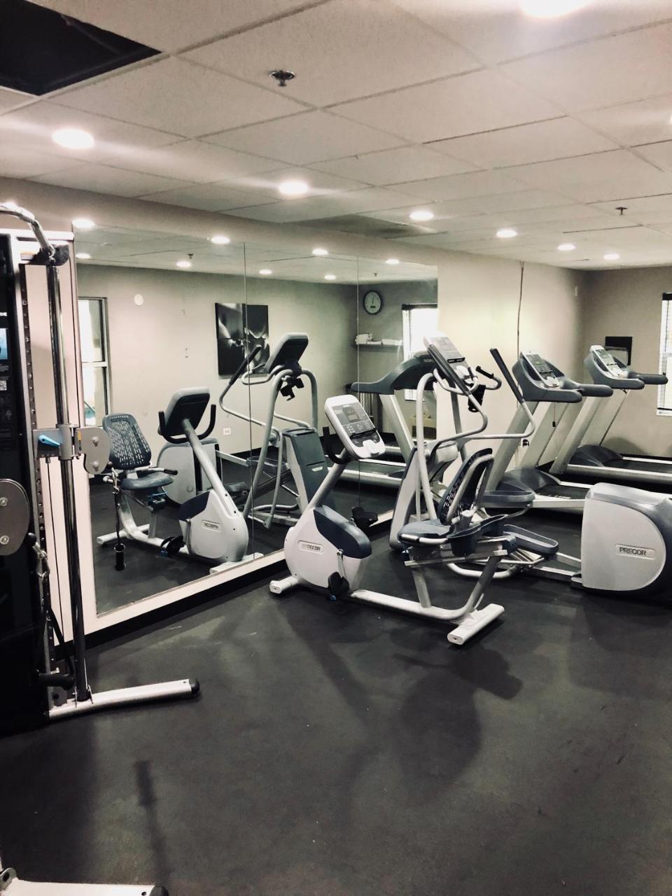 Country Inn & Suites By Radisson, Chicago O'Hare South, Il Bensenville المظهر الخارجي الصورة